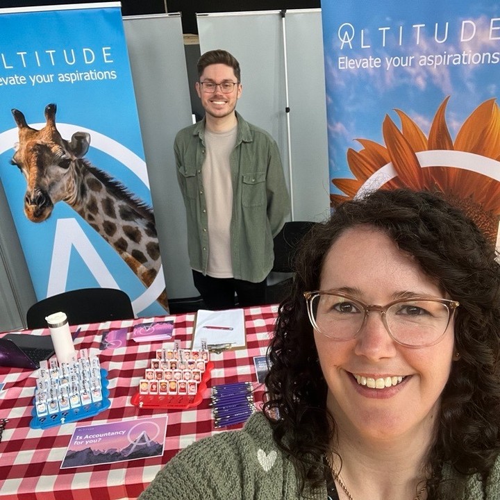 Having a BLAST here with 700 graduates at the @surreycareers Graduate Job Fair today! Come see @rachg_1 and Adam Freeman in the University Hall to chat about with Altitude Accounting!